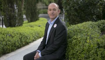 Aleix Prat, oncólogo: «Empezamos a ver dianas terapéuticas en el cáncer de mama metastásico»
