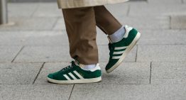 Las zapatillas Adidas que arrasan entre los hombres de 40 están a mitad de precio: su diseño clásico combina con todo