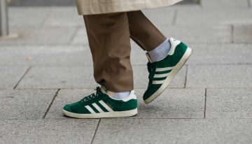 Las zapatillas Adidas que arrasan entre los hombres de 40 están a mitad de precio: su diseño clásico combina con todo