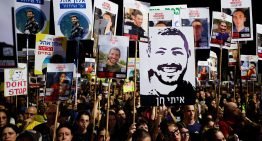 Una multitud inunda Tel Aviv para presionar por la liberación de los rehenes: “Netanyahu, es ahora o nunca”