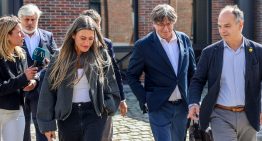 Una delegación de alcaldes de Junts reclama a Puigdemont contundencia contra las ocupaciones y la multirreincidencia