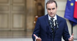 Dimite el primer ministro de Francia, Sébastien Lecornu, un día después de anunciar el Gobierno