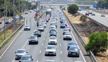 Tráfico pone en marcha una campaña de vigilancia por el Puente del Pilar