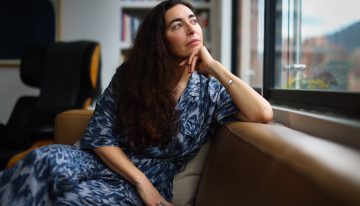 Fernanda Trías se hace con el premio Sor Juana Inés de la Cruz por segunda vez con su novela ‘El monte de las furias’