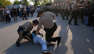 Chicago, convertida en “zona de guerra” por el terror migratorio