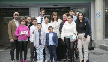 Un grupo de jóvenes pacientes con leucemia salva la vida gracias a un nuevo tipo de terapia CAR-T