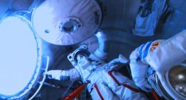 China guarda silencio sobre sus astronautas «varados» en órbita: si la nave está dañada, tienen tres opciones