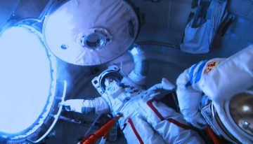 China guarda silencio sobre sus astronautas «varados» en órbita: si la nave está dañada, tienen tres opciones