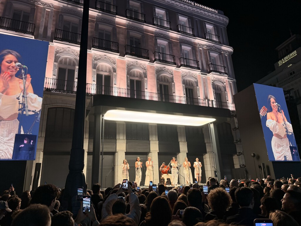 Más de 30 iPhone 17 Pro filmaron anoche El Encuentro: así fue el espectacular evento de Apple en Madrid