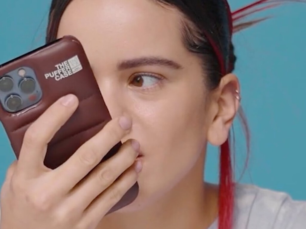 La app que más usa Rosalía tiene una función que amas u odias: los audios suenan en tu iPhone sin que tengas que tocar nada 