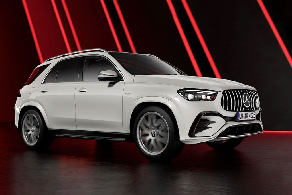 Alguien compró un Mercedes-Benz de 100.000 euros con "frenos ecológicos": cada vez que pisaba el freno olía a chamusquina