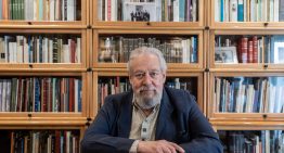 El Premio Cervantes reconoce la mirada melancólica sobre la memoria del mexicano Gonzalo Celorio