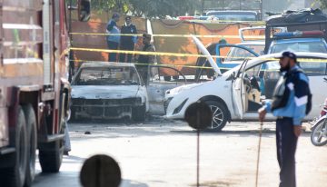 Al menos 15 muertos y una veintena de heridos en dos atentados suicidas en Pakistán