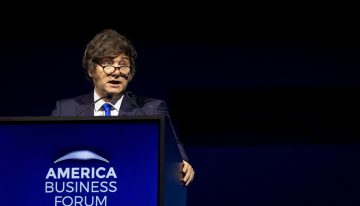 Milei plantea en un foro de empresarios en Miami que endurecerá las leyes penales: “En Argentina el que la hace la paga”