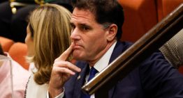 El ministro israelí de Asuntos Estratégicos, estrecho asesor de Netanyahu, presenta su dimisión