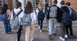 La exclusión social atrapa a 2,5 millones de jóvenes en España: “Son los grandes perdedores del modelo socioeconómico actual”