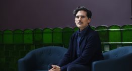 El argentino Pablo Maurette gana el Premio Herralde de Novela con ‘El contrabando ejemplar’