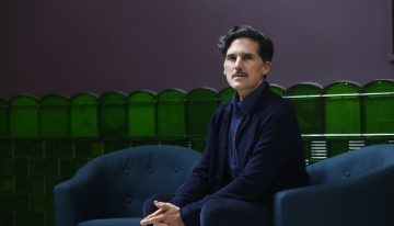 El argentino Pablo Maurette gana el Premio Herralde de Novela con ‘El contrabando ejemplar’