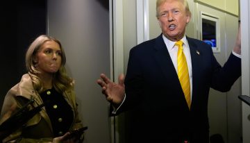 “¡Cállate, cerdita!”. Trump insulta a una periodista que le pregunta por los archivos de Epstein