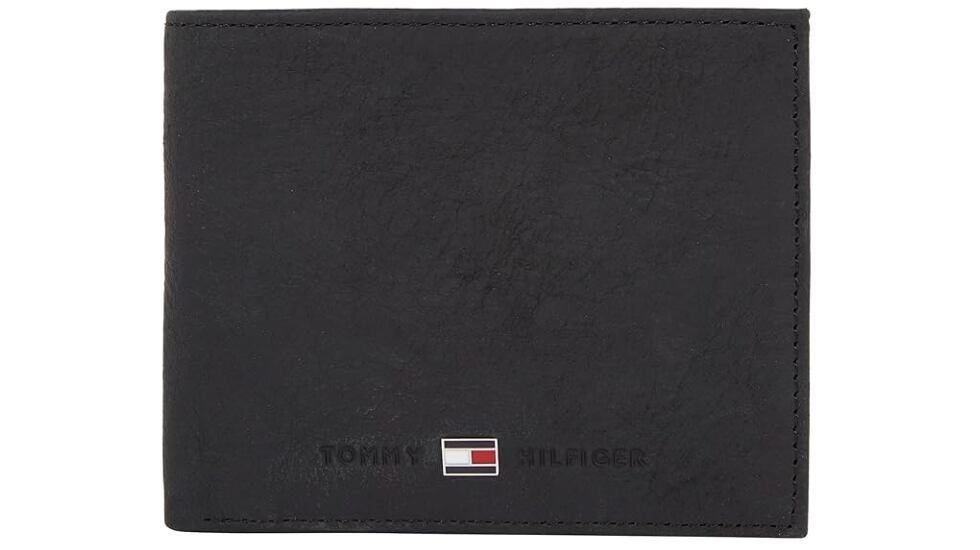 Vista de la cartera Tommy Hilfiger con descuento en Amazon.