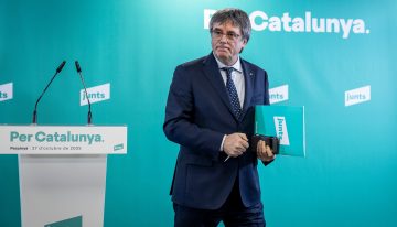 Puigdemont pide al Constitucional que levante ya la orden de detención contra él tras el informe del abogado general de la UE