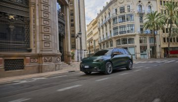 Europa ha dejado una rendija abierta a utilizar motores de combustión en 2035. Es un pase de gol a China