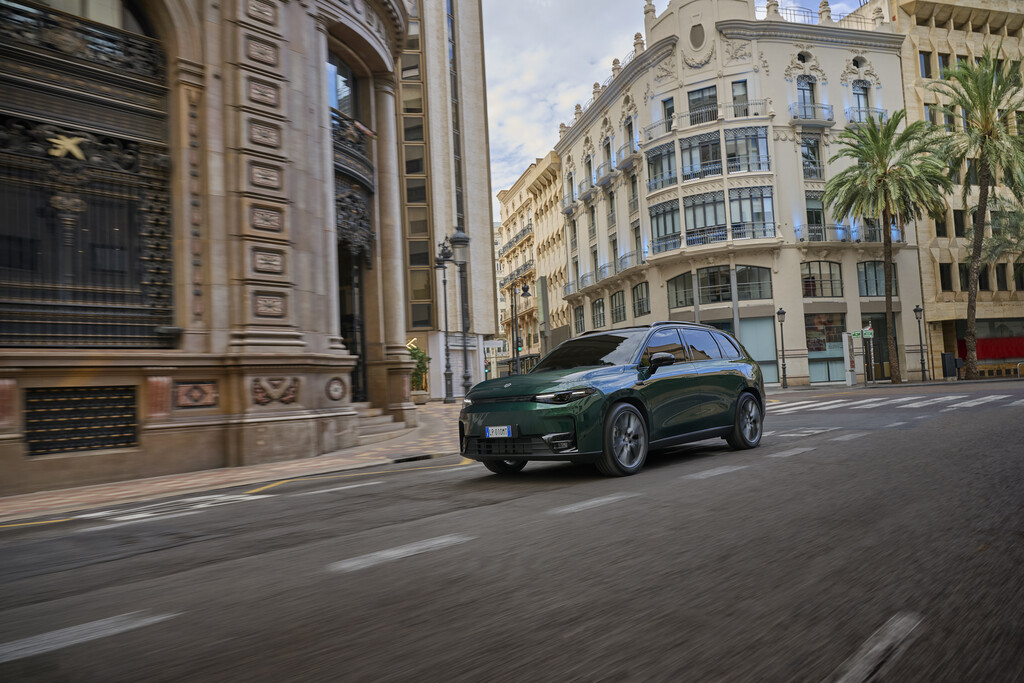 Europa ha dejado una rendija abierta a utilizar motores de combustión en 2035. Es un pase de gol a China 