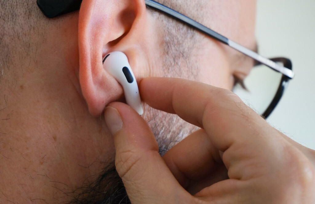 No importa si buscas los AirPods 4 con o sin cancelación de ruido: ambos están a un precio genial antes de Navidad 