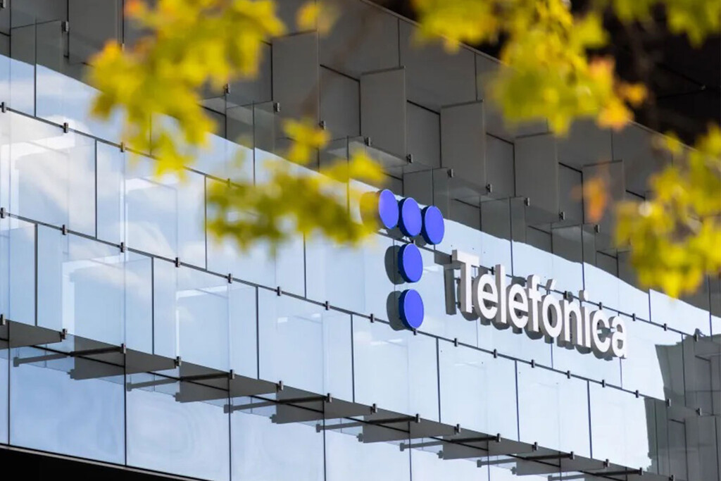 Telefónica prometió un gran ahorro de cara a 2030. Su ERE se ha negociado en 2.500 millones de euros y 4.525 despidos 