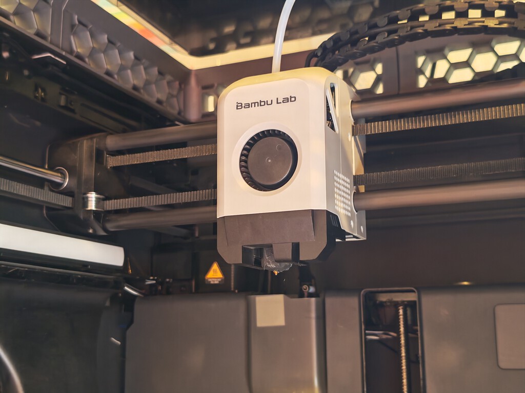 La impresión 3D con varios colores tiene un problemón con los desperdicios: así están intentando solucionarlo las marcas