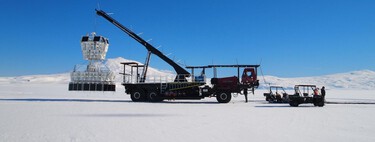 Bajo el hielo de la Antártida algo está enviando una señal desde hace 20 años. Y la ciencia no tiene una explicación