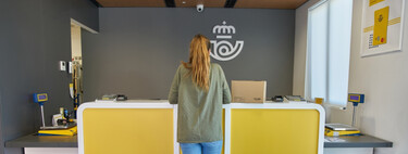 Correos vende balizas V16 homologadas con las que evitar las multas de la DGT a partir del próximo 1 de enero