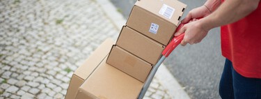 El truco del "destinatario ausente": por qué los repartidores marcan tu paquete como no entregado aunque estuvieras en casa
