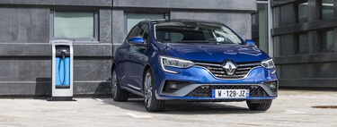 Los PHEV no contaminan "siete veces más que un gasolina": simplemente no sabemos medir sus emisiones