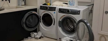 Lidl hace frente a la lluvia con el tendedero giratorio que se vuelve invisible y cabe en los salones más pequeños