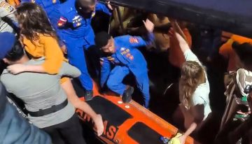 Desaparecidos cuatro miembros de una familia española en un naufragio en Indonesia