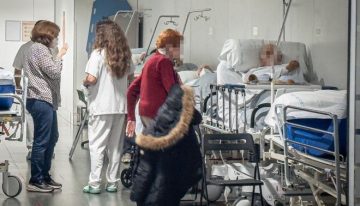 Los ingresos hospitalarios por gripe suben más de un 50% en una semana: «Estamos ya en una situación muy compleja»