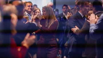 Los barones del PP temen a Vox tras su auge en Extremadura: “Los hemos subestimado”