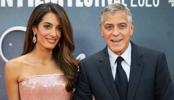 George Clooney y su mujer, Amal, obtienen la ciudadanía francesa: “Aquí no hay paparazis escondidos en las puertas de la escuela”
