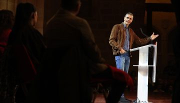 Sánchez reafirma su voluntad de seguir gobernando pese a los escándalos