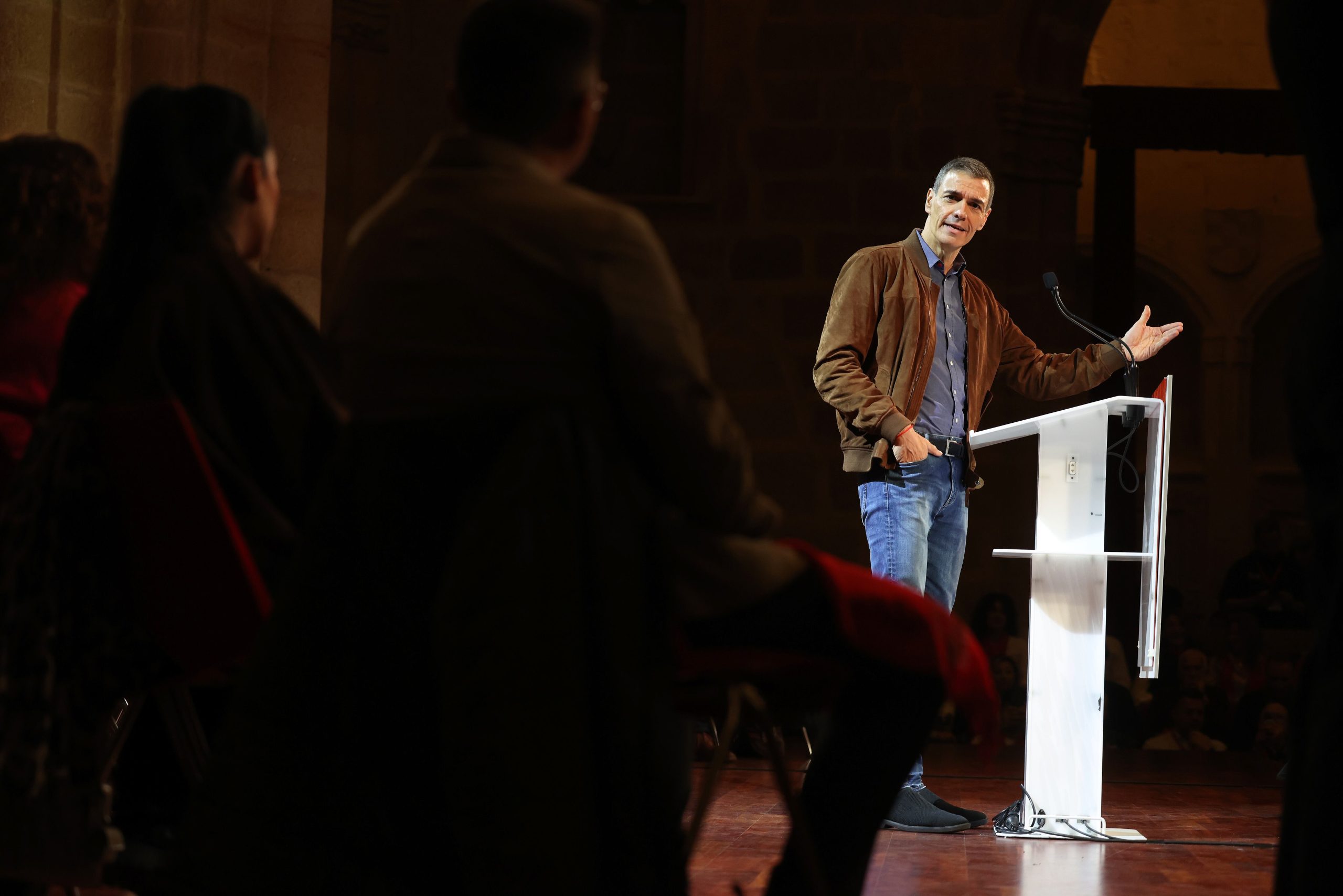 El presidente del Gobierno, Pedro Sánchez, este domingo en Cáceres.