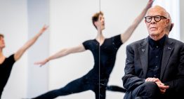 Muere Hans van Manen, coreógrafo y maestro de la danza contemporánea, a los 93 años
