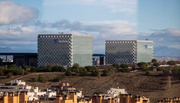 Telefónica propone una rebaja del 20% en su oferta final del ERE en tres filiales