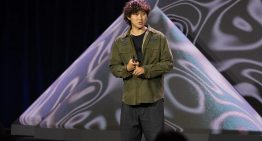 Alexandr Wang, director de IA de Meta, tienen un mensaje para los jóvenes: «deberías pasar todo el tiempo practicando vibe coding»