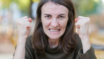 Olvida lo de respirar para calmarte: si no lo has entrenado antes, tu cerebro va a ignorar cualquier intento de relax