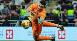 El rendimiento de Joan García adelanta los planes de Luis De la Fuente, que lo llamaría para la Finalissima