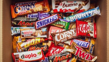 Ponerse a picotear entre horas no es una falta de voluntad, sino una batalla que perdemos en nuestro cerebro