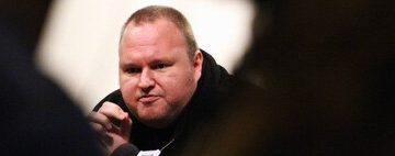 Hubo un tiempo en el que Megaupload conquistó el mundo de las descargas. Y su rey era Kim Dotcom: Crossover 1×39