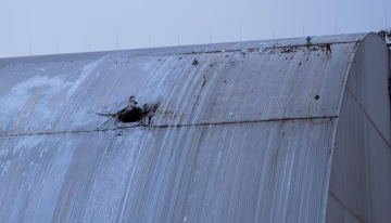 Si crees que la reforma de tu casa es urgente, piensa en este edificio de Ucrania. Su agujero es tan grande que es un peligro para Europa