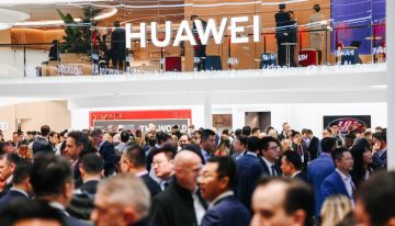 Huawei llegó al MWC como si el intento de bloqueo europeo no hubiera ocurrido. Y se fue como uno de los grandes protagonistas